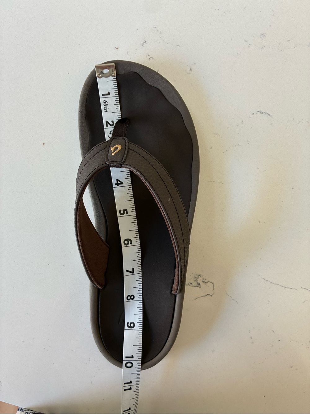OluKai OHANA Womens Sz 8 Slip On Thong Sandals Brown Flip Flop Beach Summer - Picture 3 of 16